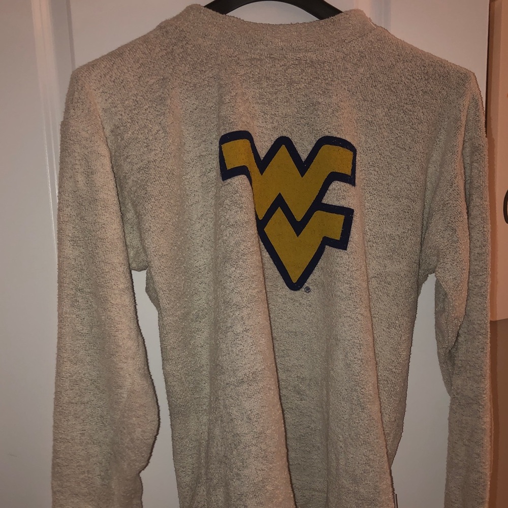 NWOT woolly threads sweatshirt